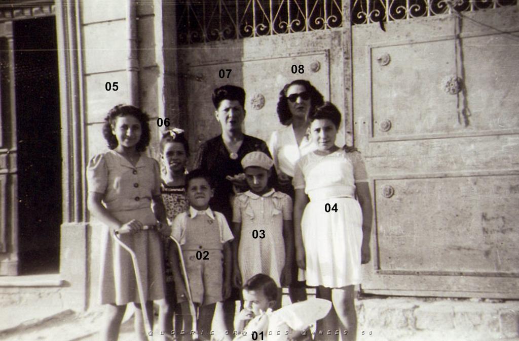QUI RECONNAIT NO 3 ET 4 sur ORAN 1946 28 RUE GANAY A ST ANTOINE.jpg